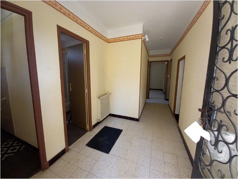 Appartement Place Pierre Semard à Alès