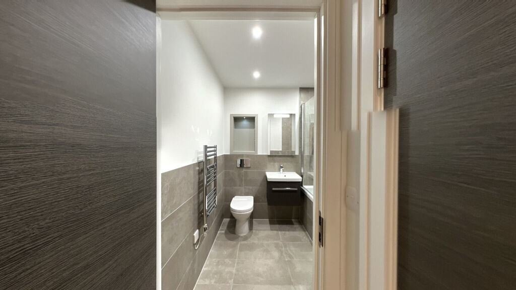 Flat Humphry Repton Lane in Greater London
