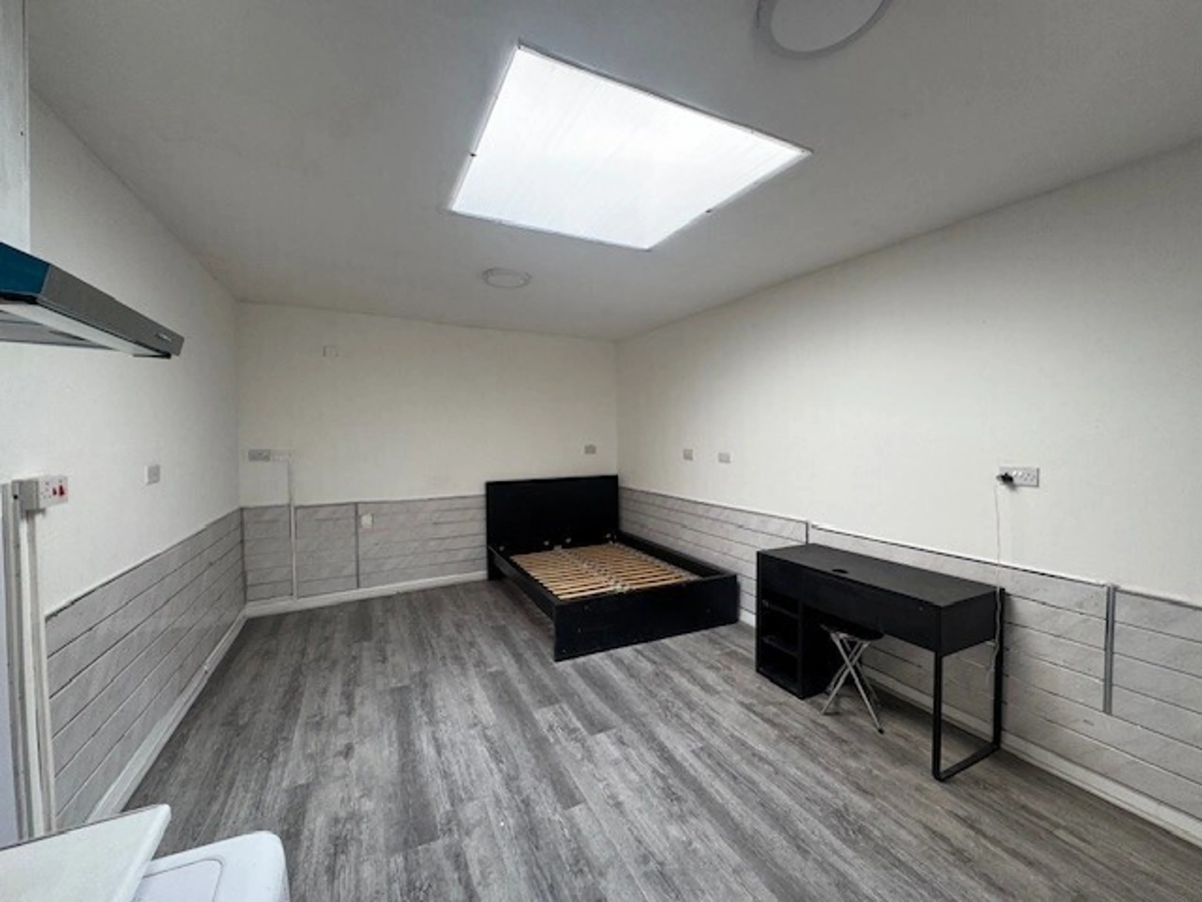Flat Crafton Street West in Leicester