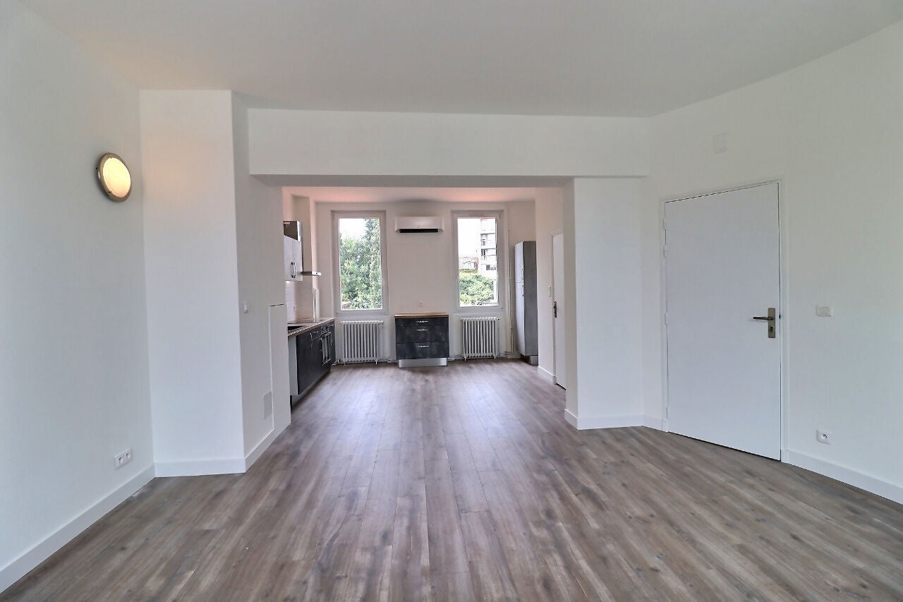 Flat Rue du Docteur Laurent Camboulives in Albi