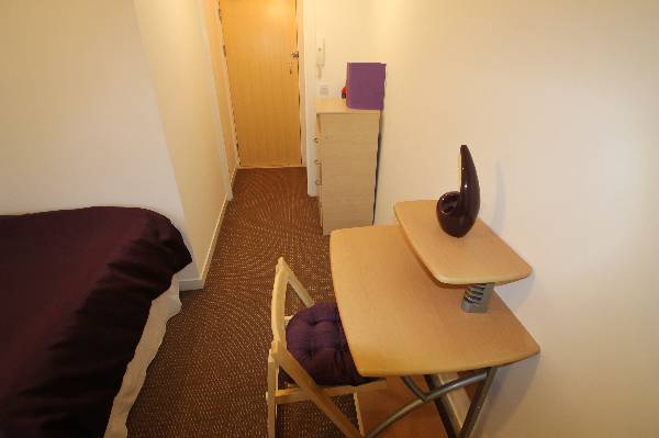 Flat Gibbon Lane in Plymouth