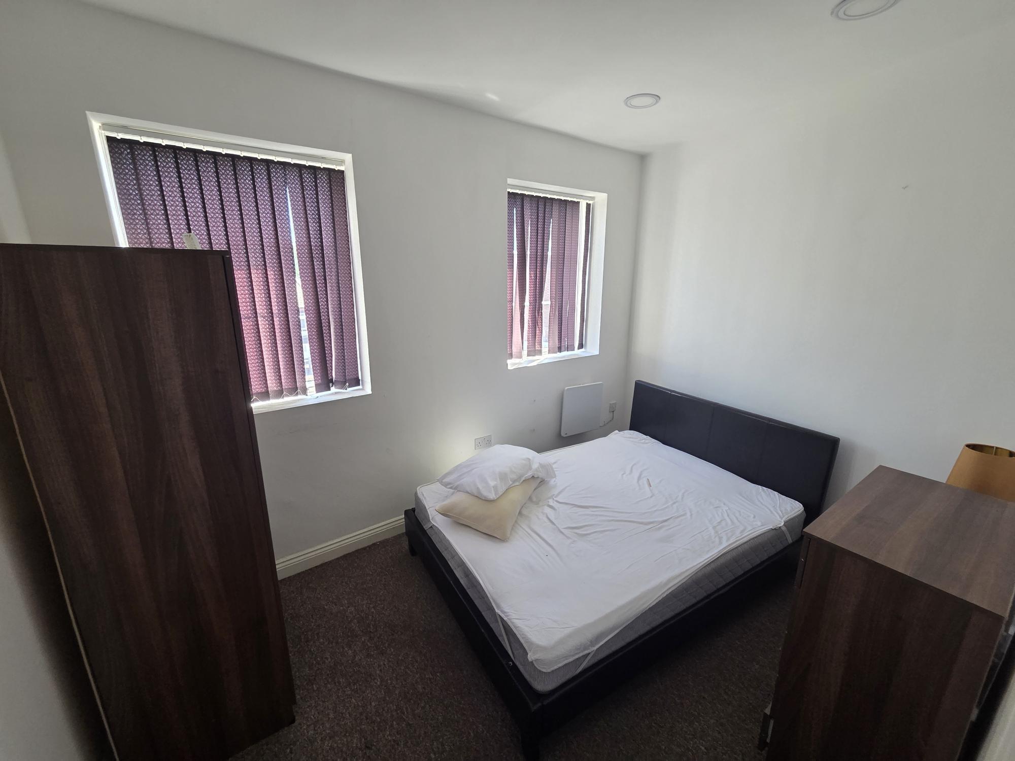 Flat Upper Bond Street in Hinckley and Bosworth
