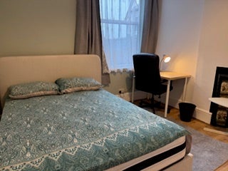 Room Abbotsford Avenue in Greater London