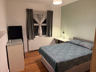 Room Abbotsford Avenue in Greater London