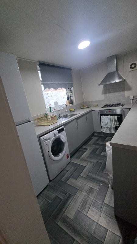 Room Ruskin Street in Liverpool