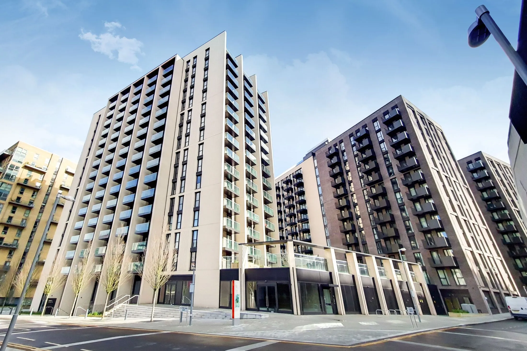 Flat Canada Lane in Greater London