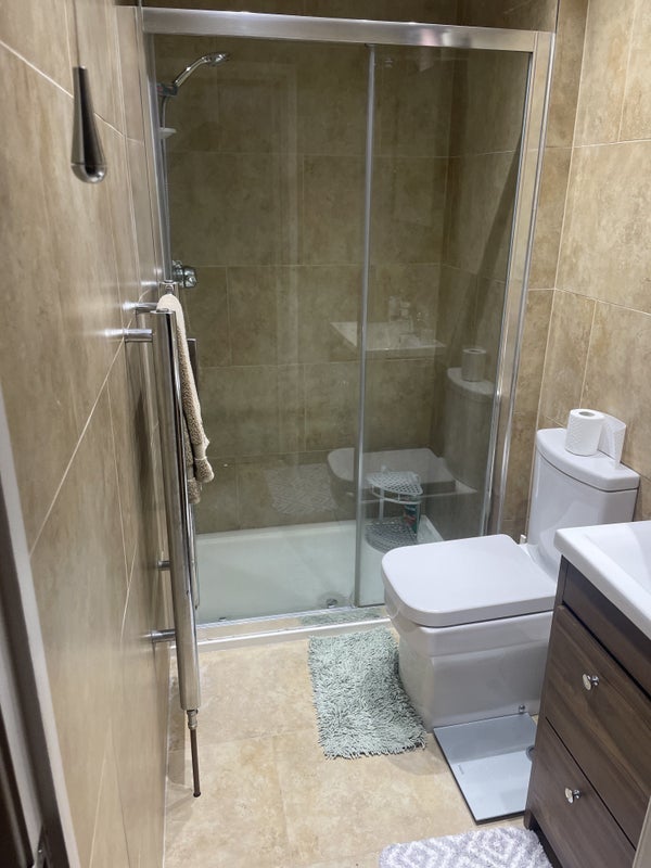 Room Holland Way in Greater London