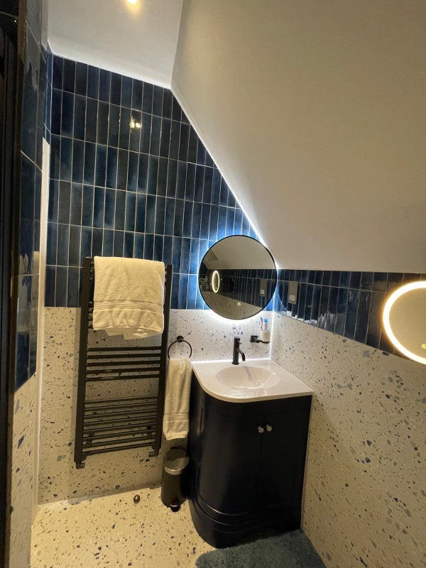 Room Ravensbourne Road in Greater London