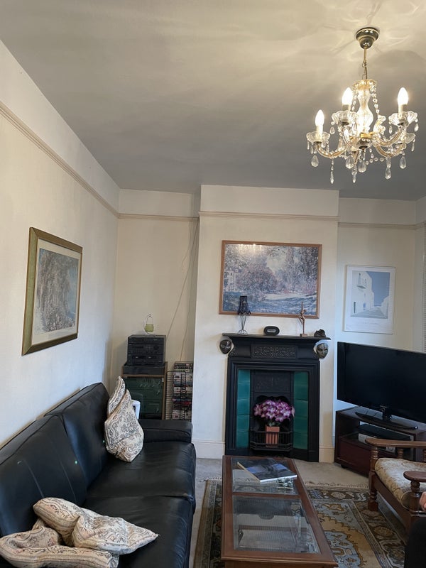 Flat Perth Road in Greater London