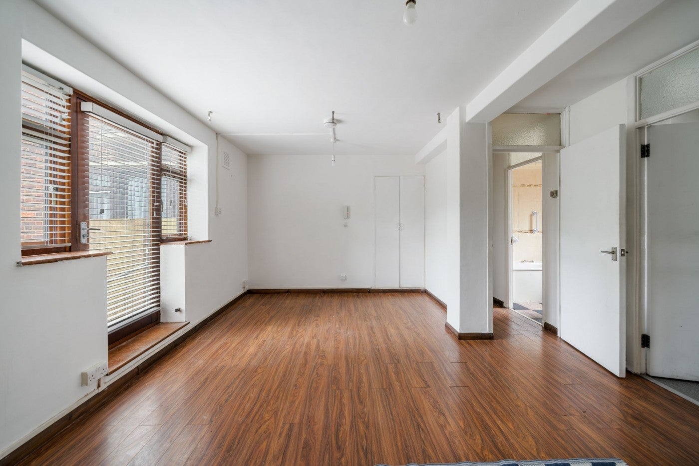 Flat Fonthill Road in Greater London
