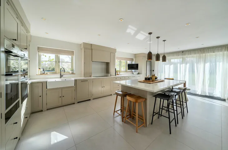 Flat Pennypot Lane in Surrey Heath