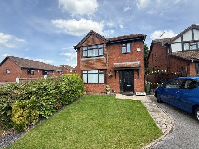 House Woodhurst Close in Derby