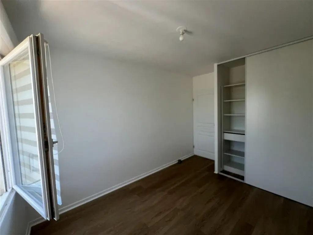 Flat Rue Alfred Nobel in Orvault