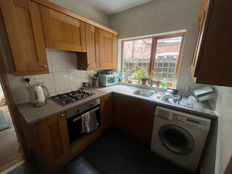 Room Chesterfield Gardens in Greater London