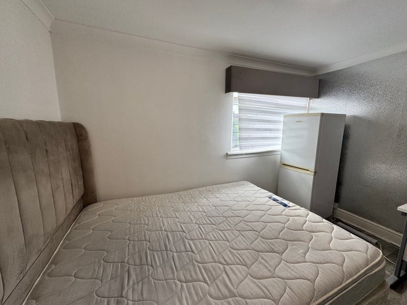 Room Mill Court in Rutherglen
