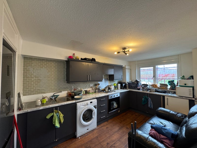 Room Mill Court in Rutherglen