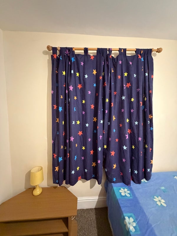 Room Canal Street in Oadby and Wigston
