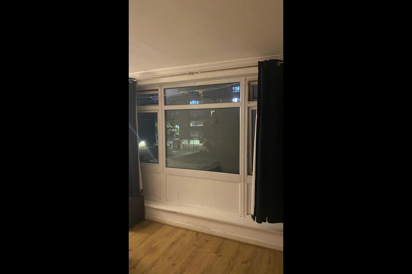 Room Alfred Street in Greater London
