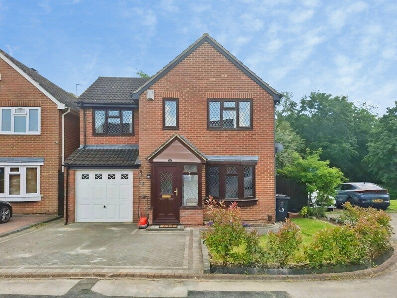 House Wiltshire Road in Wokingham