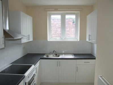 Flat Carlton Road in Nottingham
