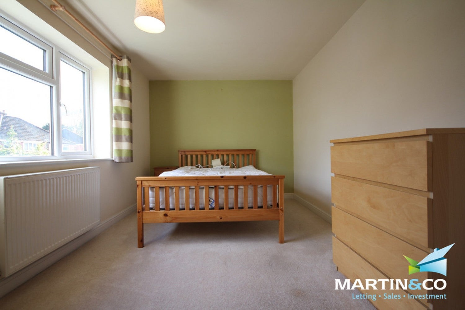 Flat Leahurst Crescent in Birmingham