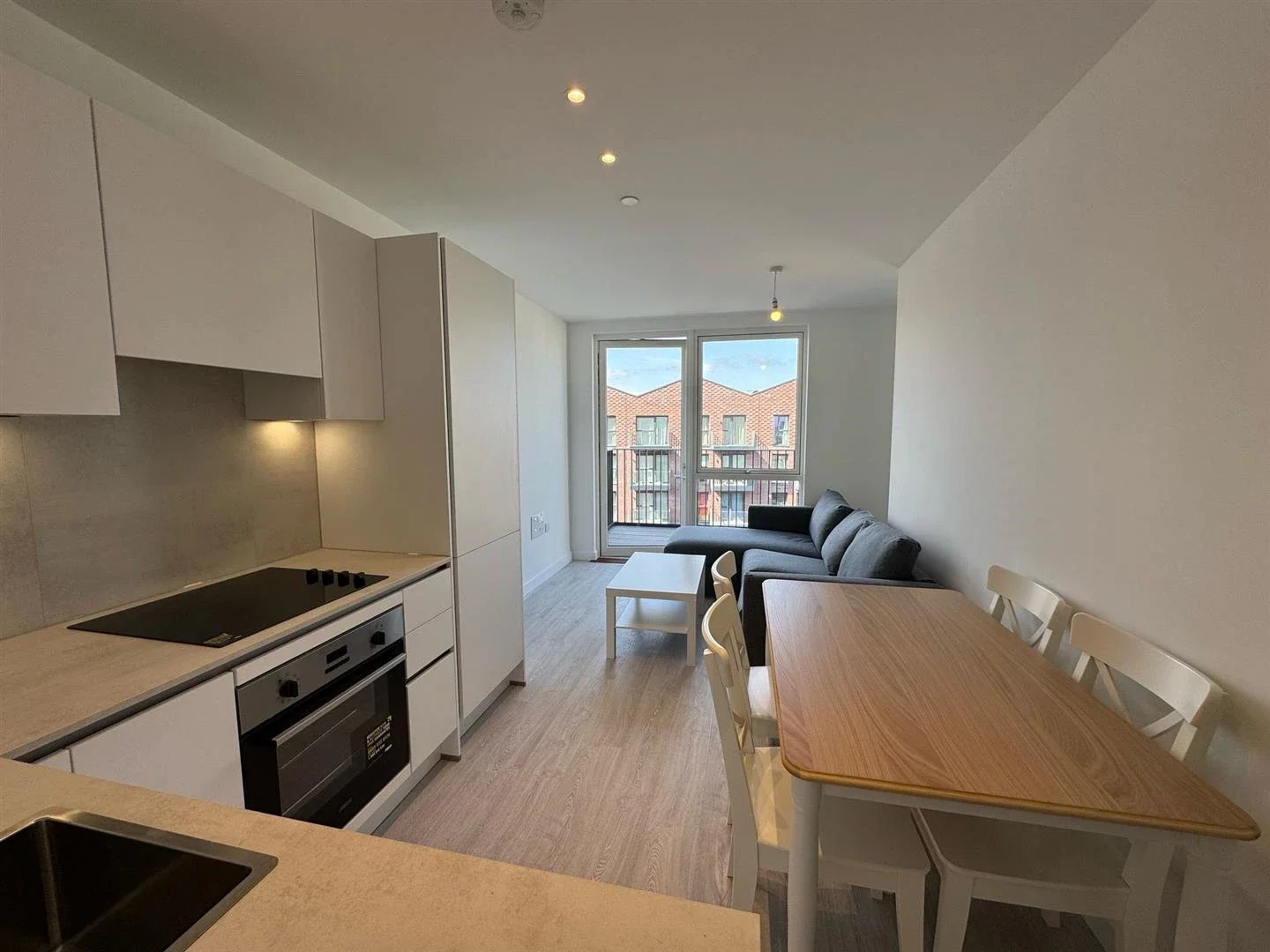 Flat Nestle's Avenue in Greater London