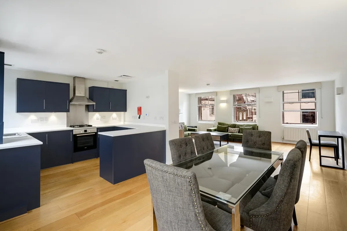 Flat Little Portland Street in City of Westminster