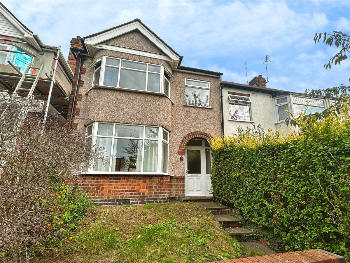 House Queen Isabel's Avenue in Coventry