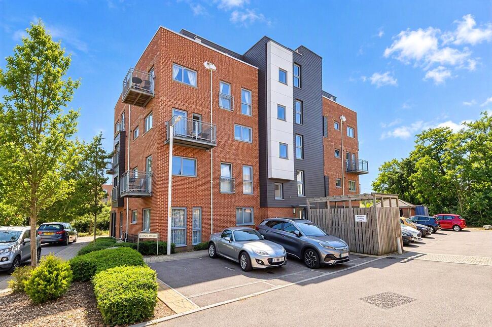 Flat Stones Avenue in Dartford