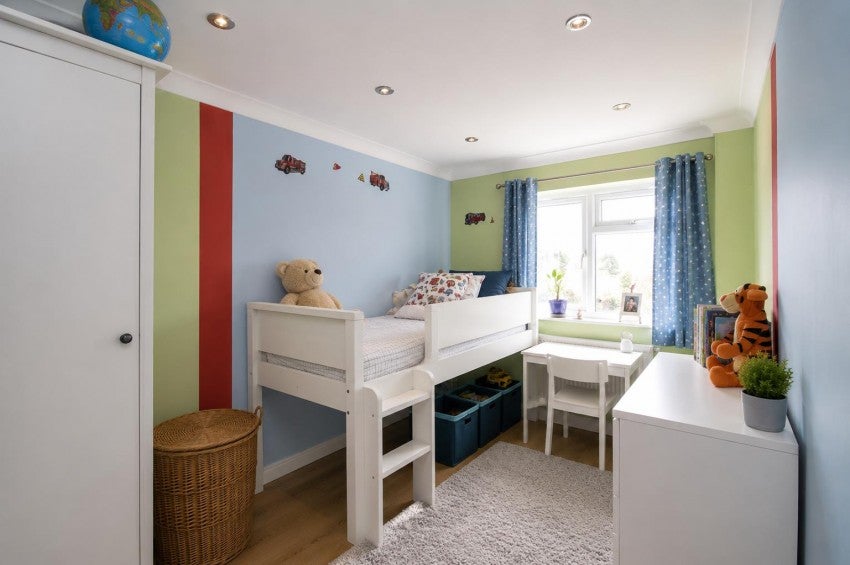 House Cosgrove Close in Peterborough