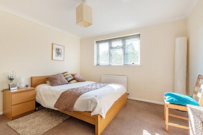 Flat Stocton Close in Guildford