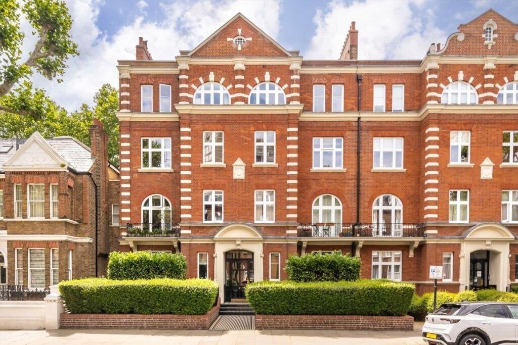 Flat Randolph Avenue in City of Westminster