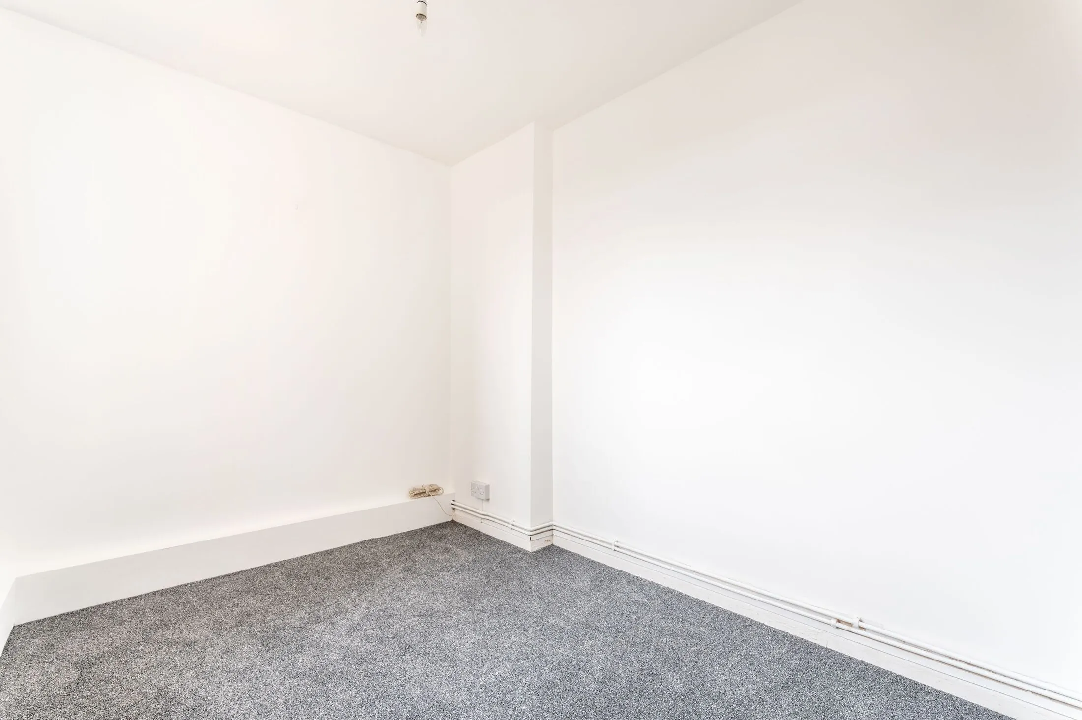 Flat Allen Edwards Drive in Greater London