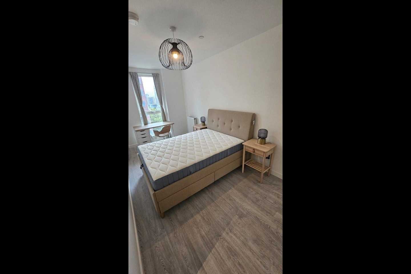 Flat Cranton Avenue in Greater London