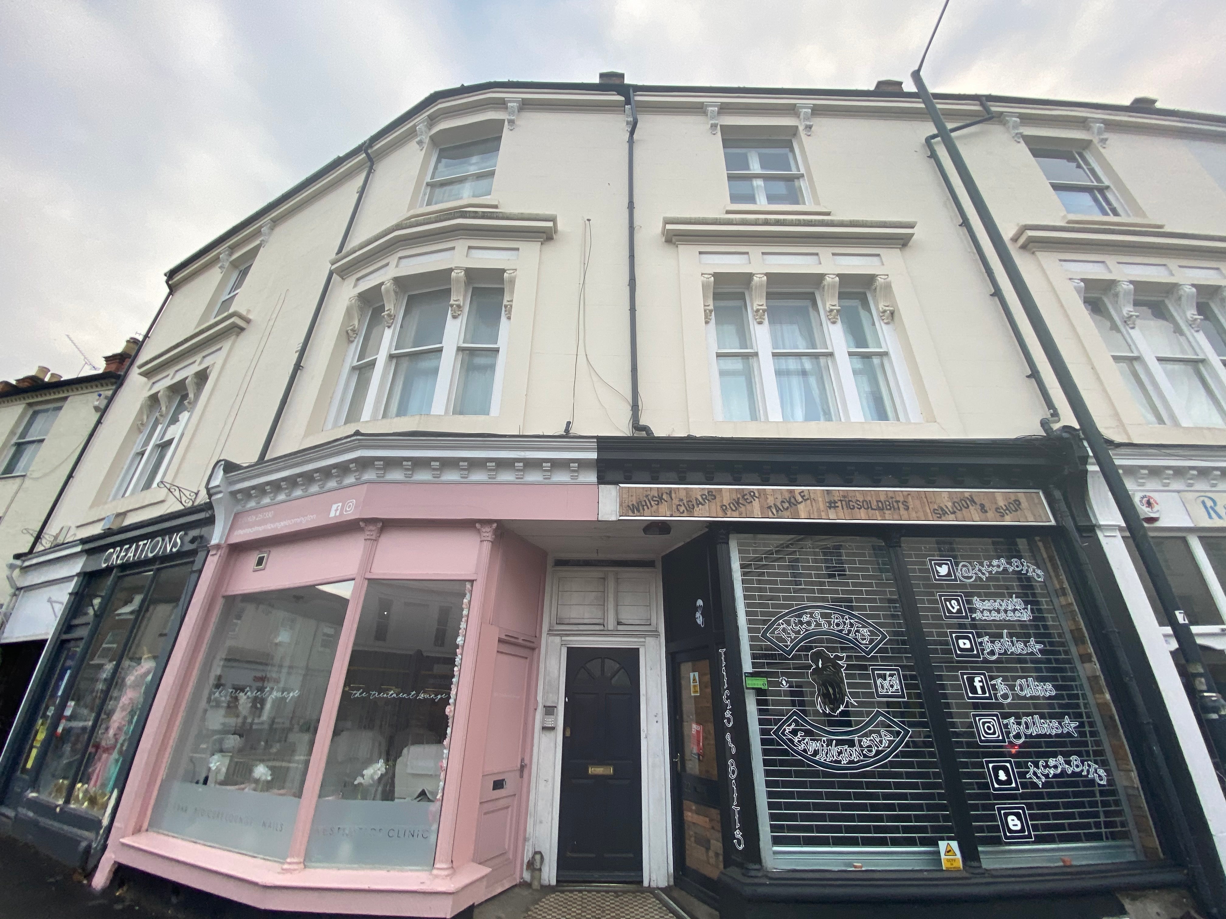 Flat High Street in Royal Leamington Spa