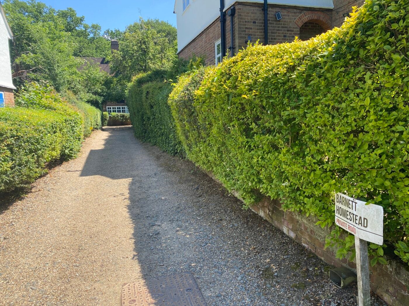 Flat Erskine Hill in Greater London