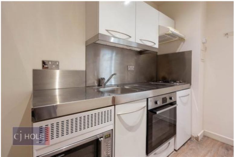 Flat Colston Avenue in Bristol