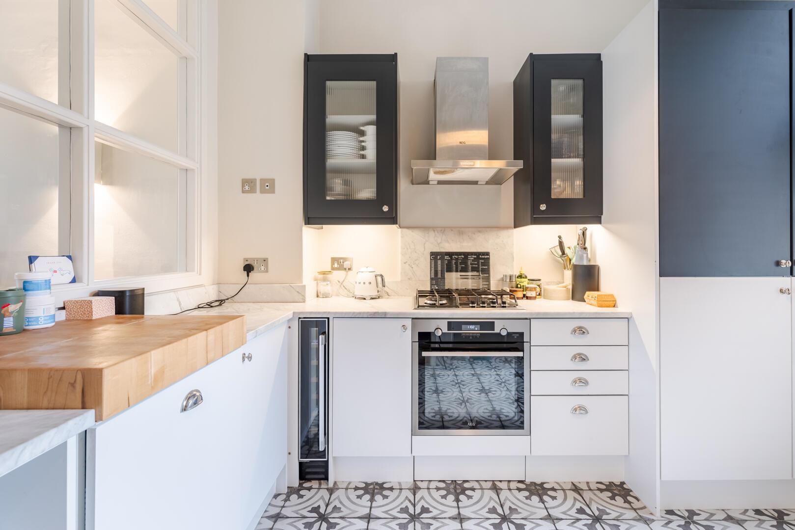 Flat Ladbroke Square in Greater London