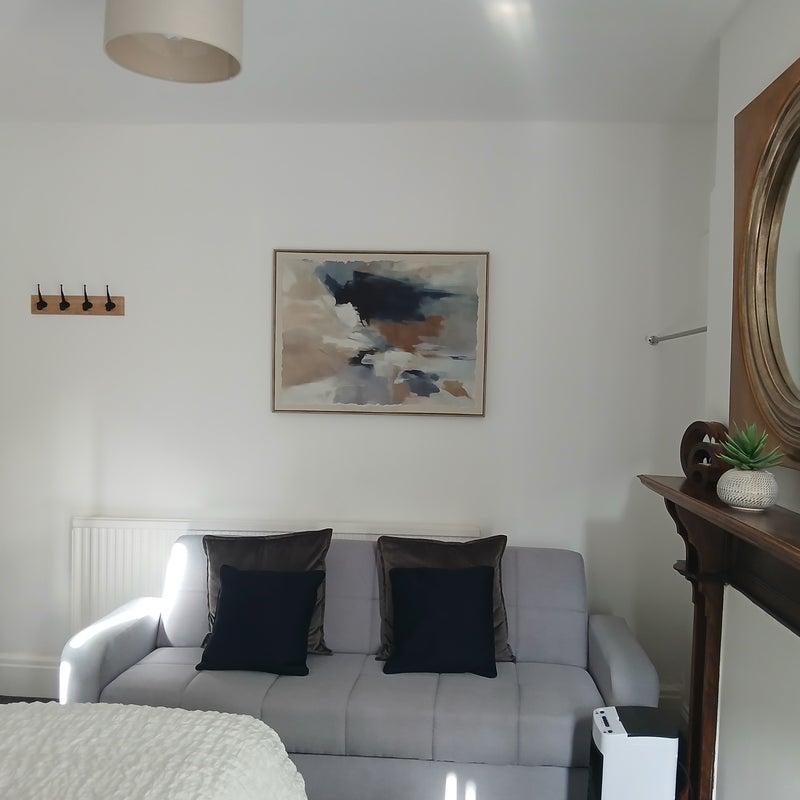 Room Kimberley Road in Leicester