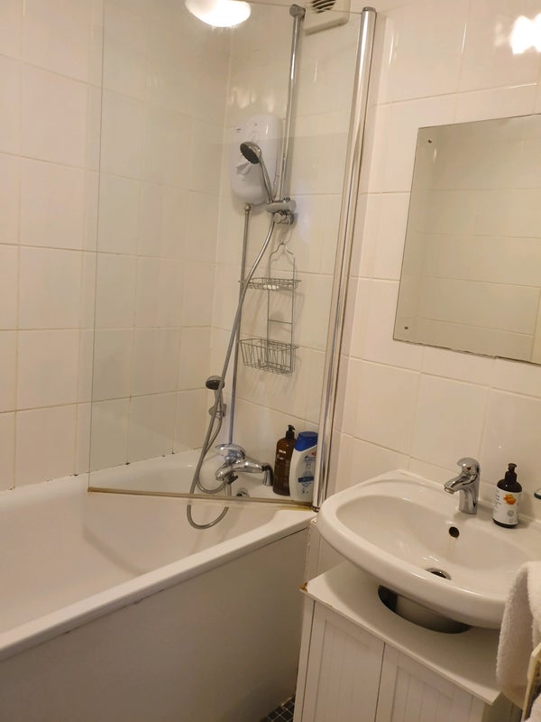 Room Ridge Road in Greater London