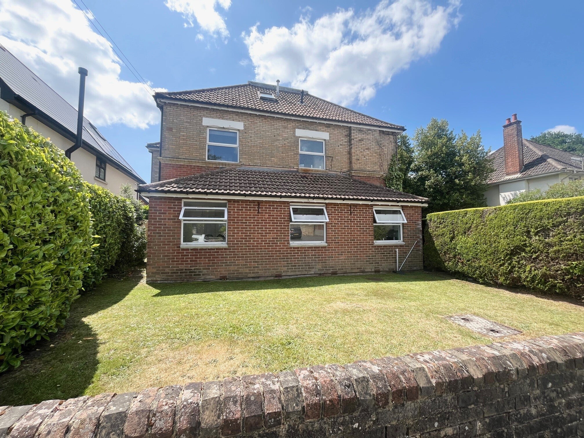 Flat Sandringham Road in Poole