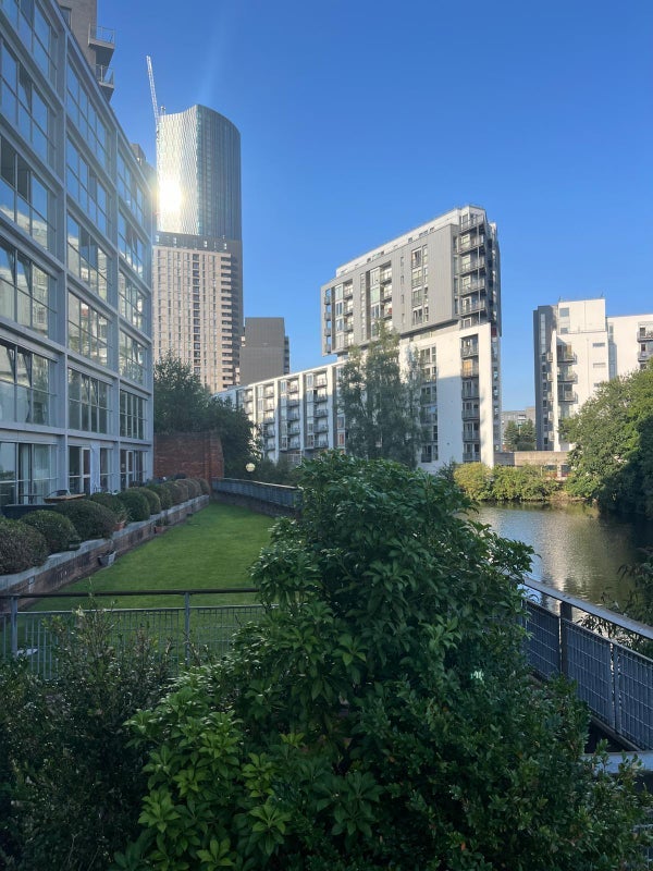 Flat Irwell River Park in Salford