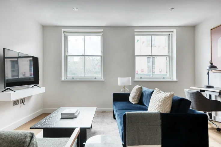 Flat Lower Marsh in Greater London