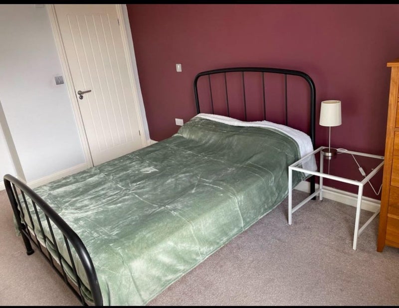 Room Chassen Road in Trafford
