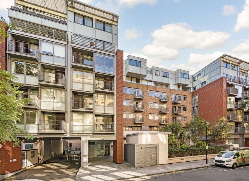 Flat Monck Street in City of Westminster