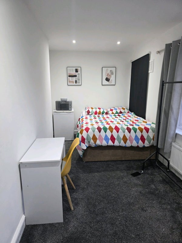 Room Grizedale Crescent in Preston