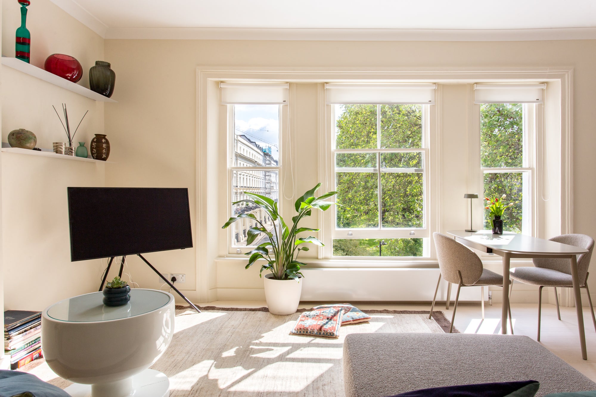 Flat Hereford Road in City of Westminster