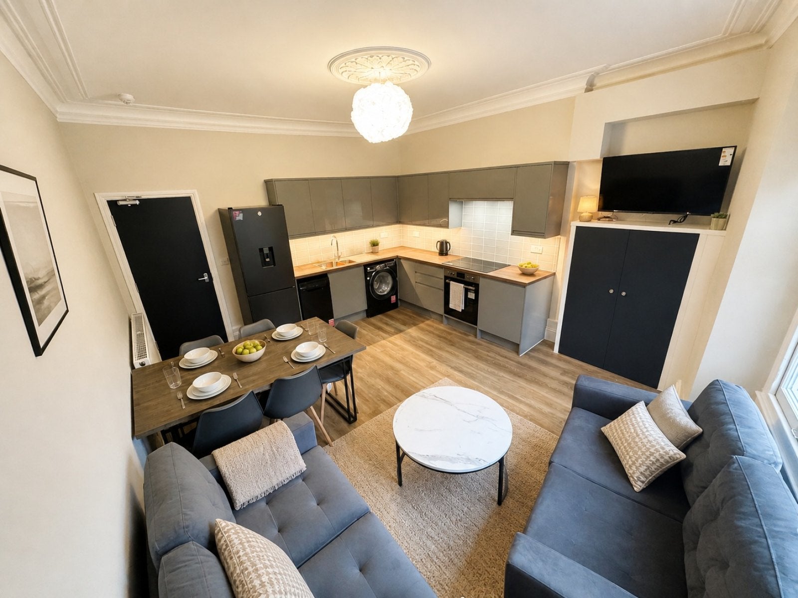 Room Burlington Road in Bristol
