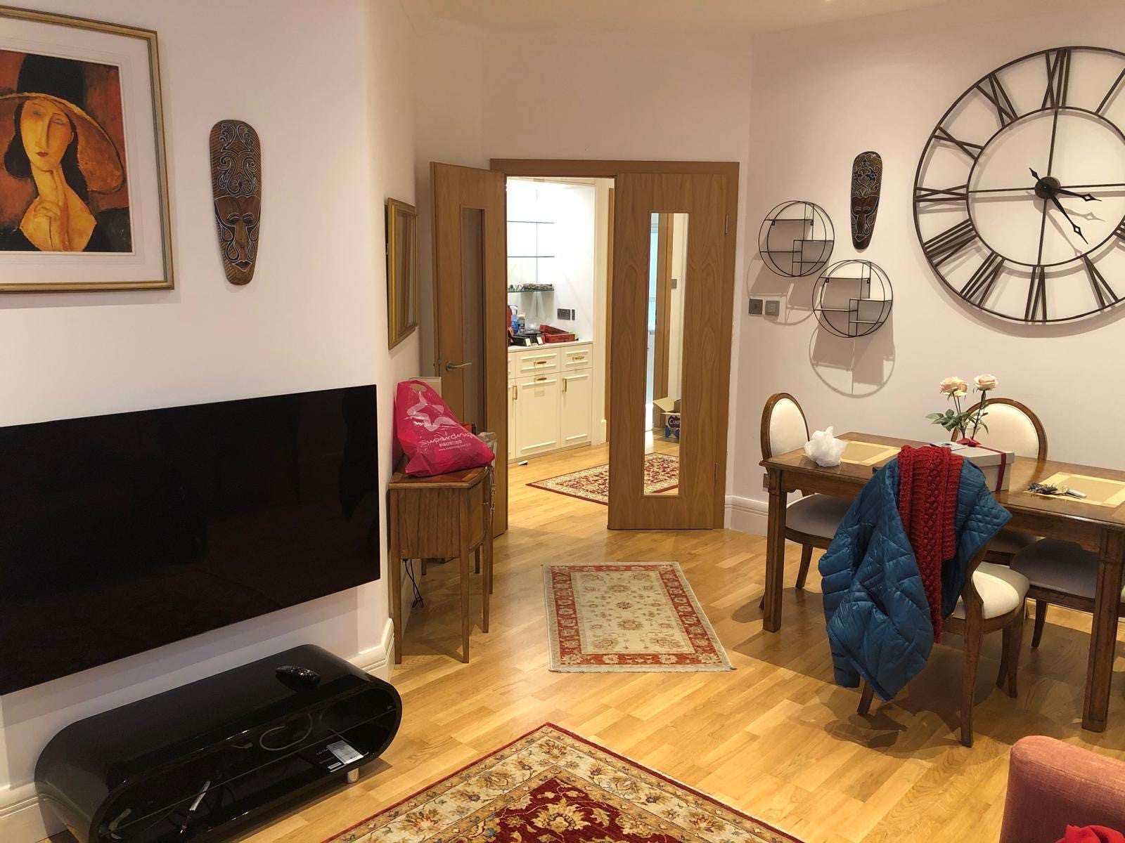 Flat Hatfields in Greater London