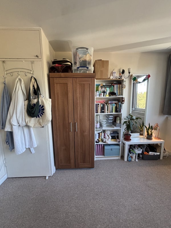 Room Tawny Way in Greater London